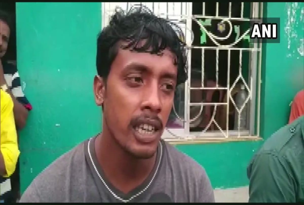 Two TMC workers died after bomb was hurled at their house last night in Murshidabad west bengal