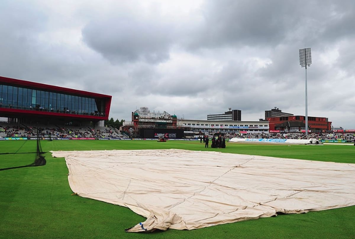 world cup 2019: India vs Pakistan, One Eye on Weather, India Sweat it Out in Manchester
