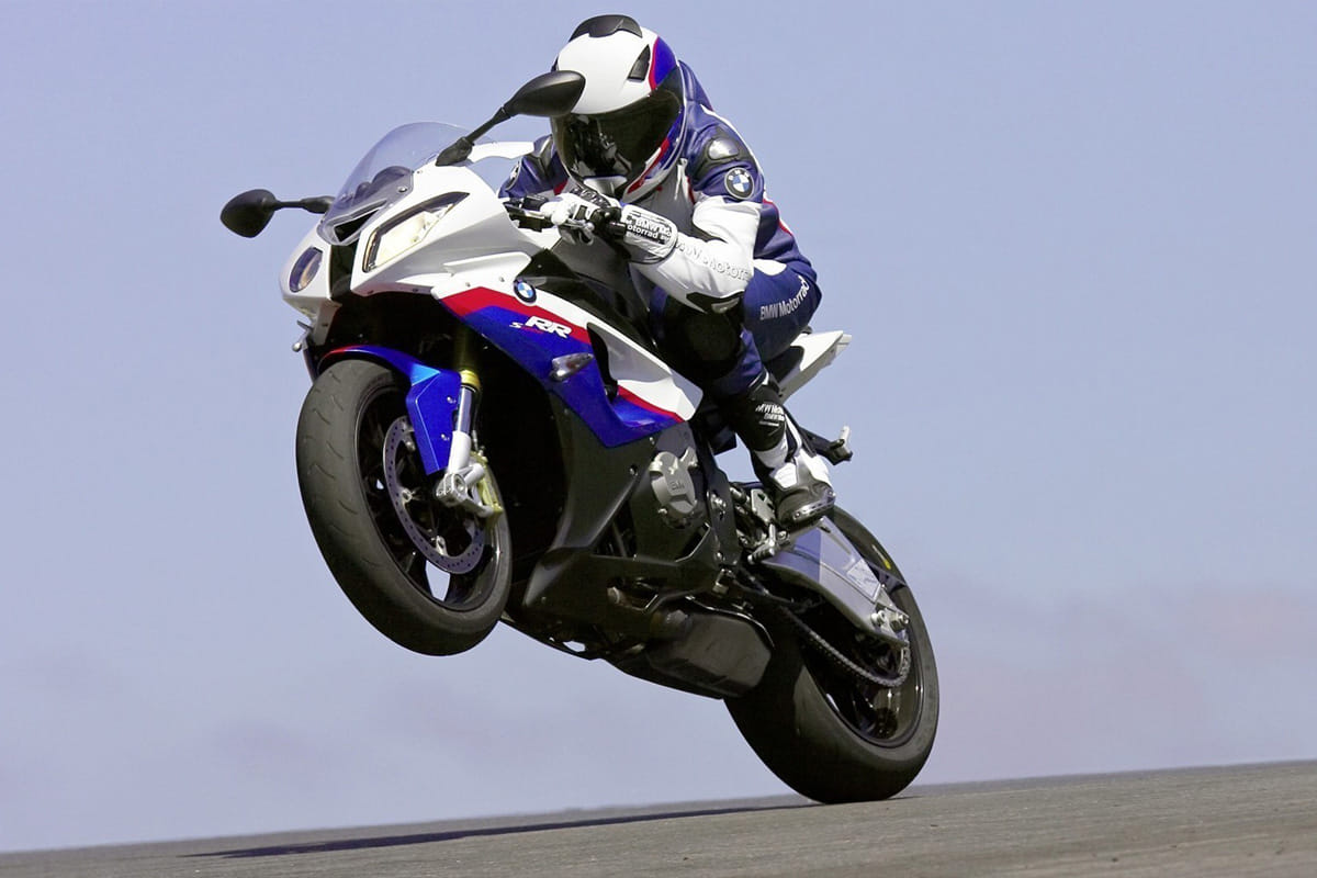 BMW S 1000 RR 2023 Motorcycle Launched in India Know Price Features Specs News in Hindi
