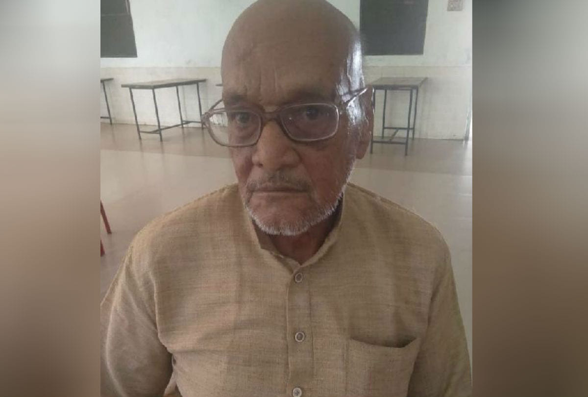 Fathers Day 2019 son leaves parents in ramlal vridh ashram