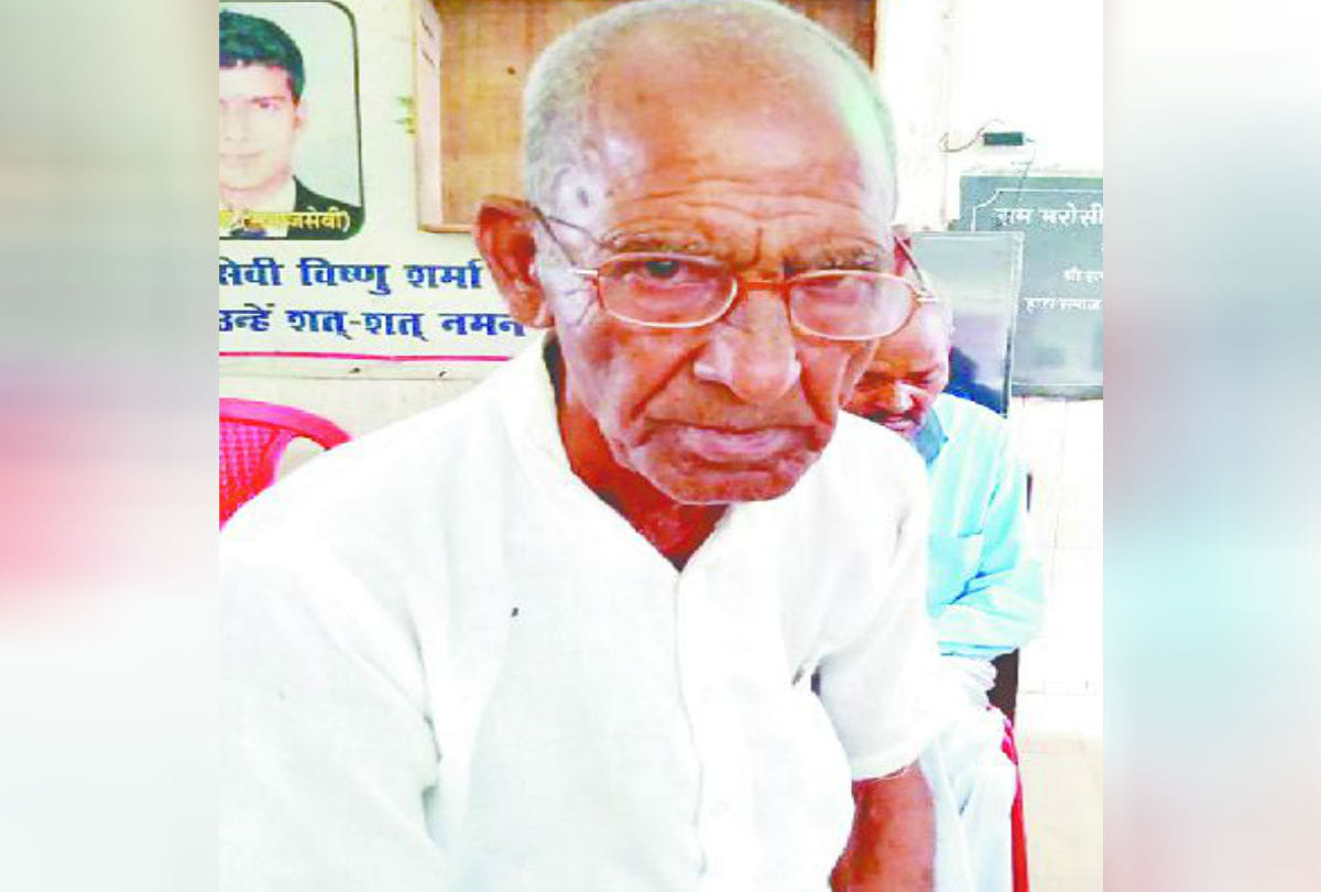 Fathers Day 2019 son leaves parents in ramlal vridh ashram