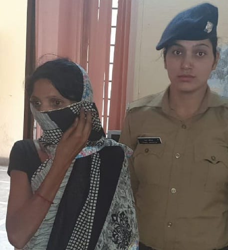 The boyfriend's marriage was annoyed, fear of becoming a murderer, girlfriend arrested