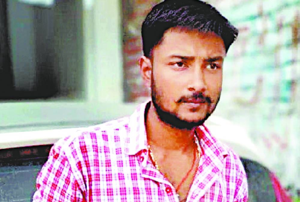 Saraf spoke to wife on phone and shot himself