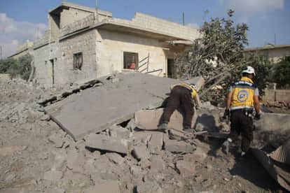 हवाई हमले में सात नागरिकों की मौत