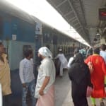 railways earned 139 crore rupees through platform ticket, informs piyush goyal in loksabha