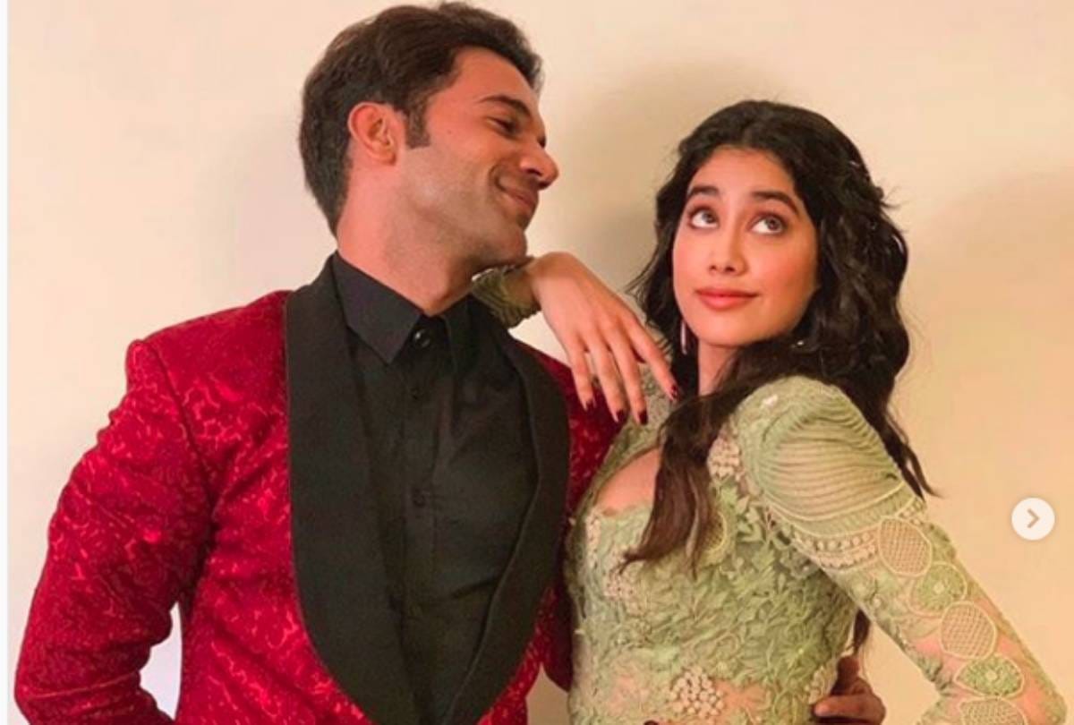 janhvi kapoor belly dance video viral