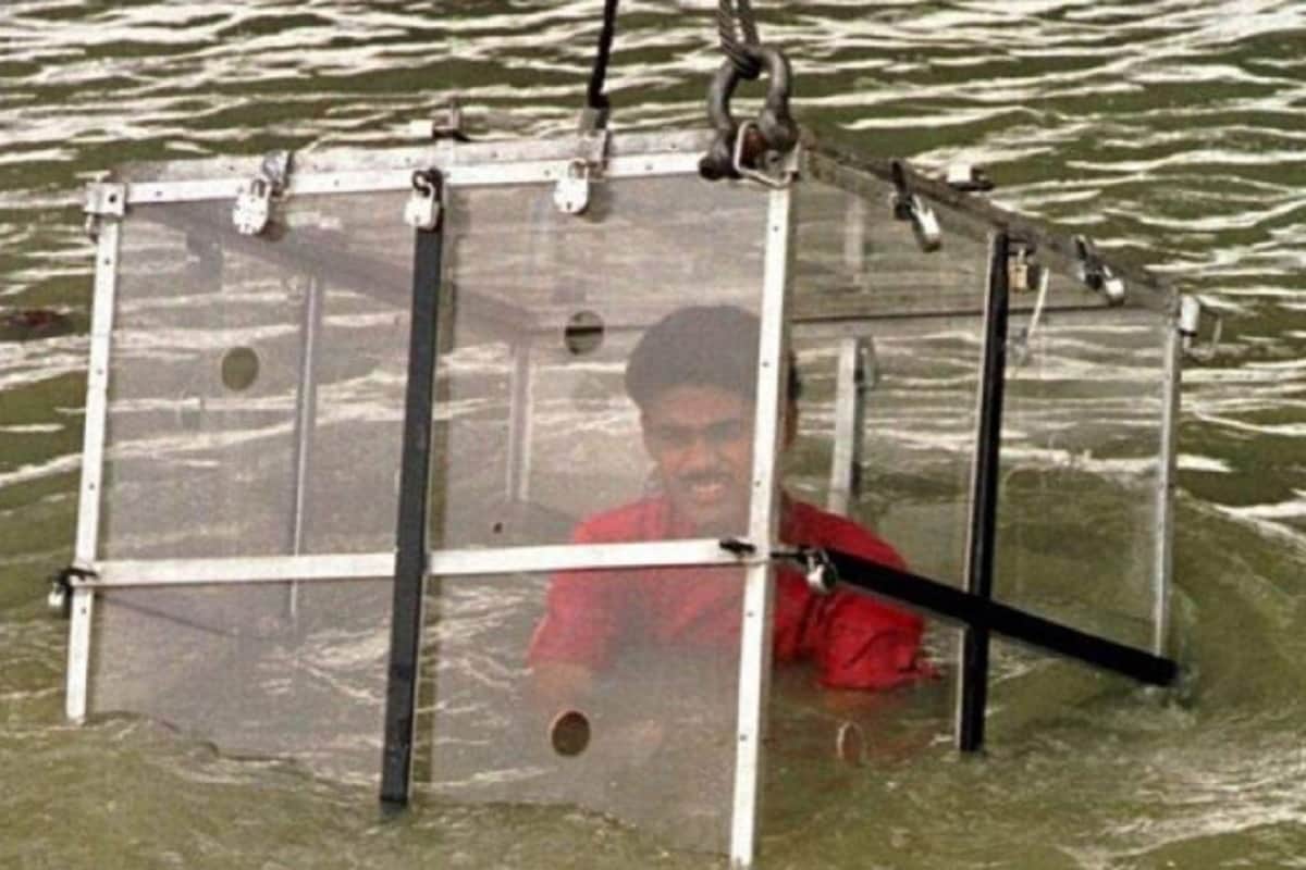 magician chanchal lahiri disappears in hooghly river