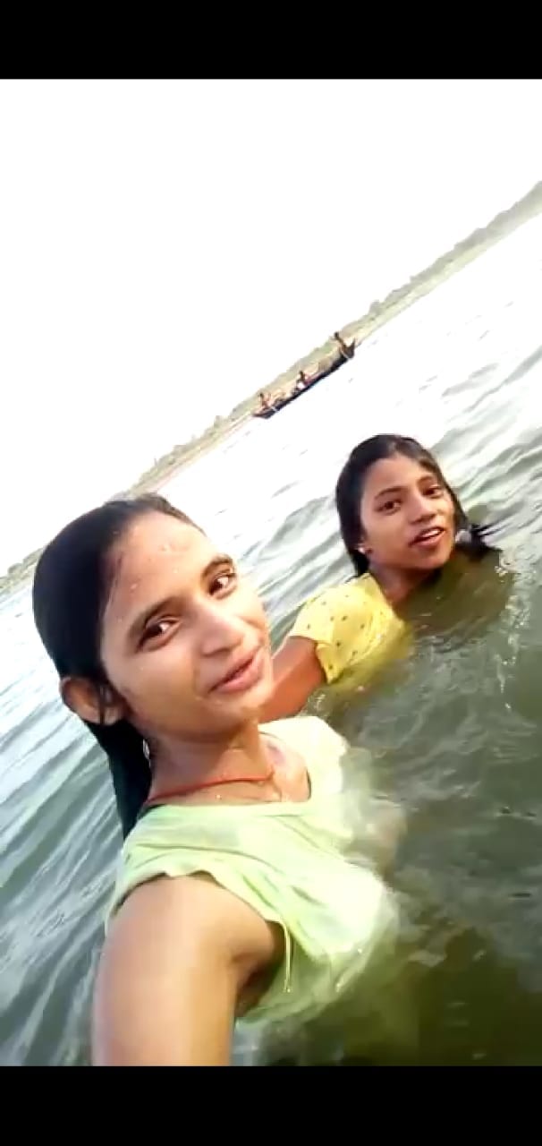 Two sisters died During Ganga Bath in Prayagraj