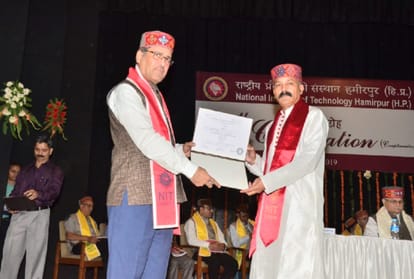 meritorious students awarded with degree in nit hamirpur himachal