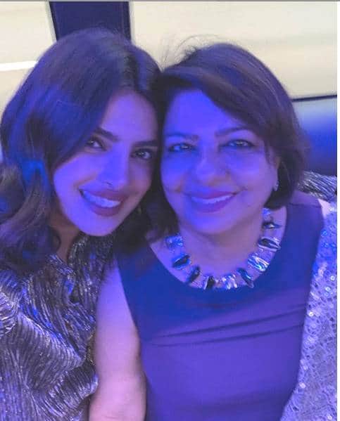 priyanka chopra share a photo with father and father in law