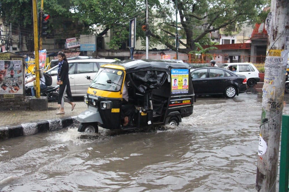 pre monsoon first rain in dehradun today