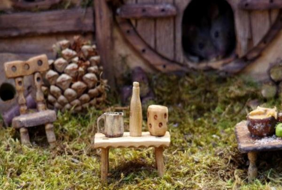 wildlife photographer simon dell made village for rats