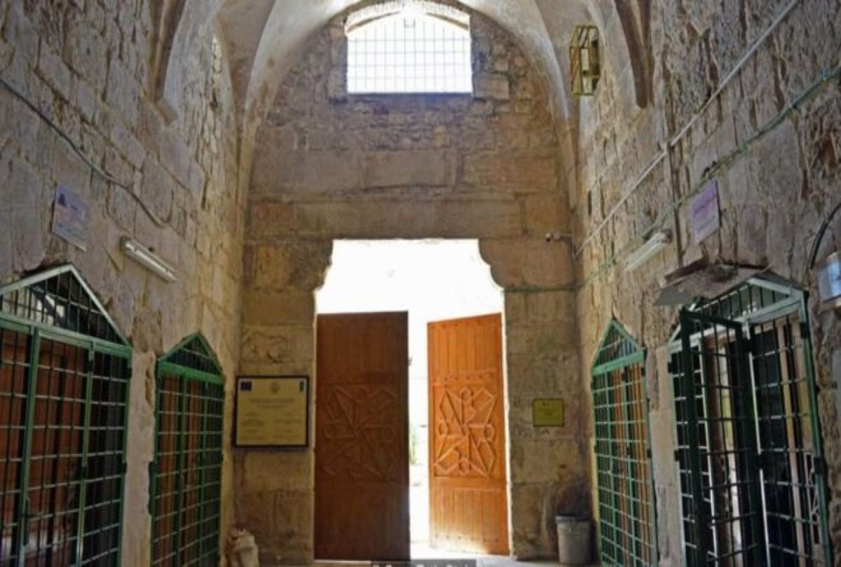 story of 700 years old spa in jeruselam