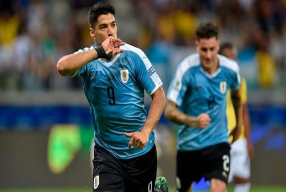 suarez goal help uruguay beat ecuador by 4-0 in copa america