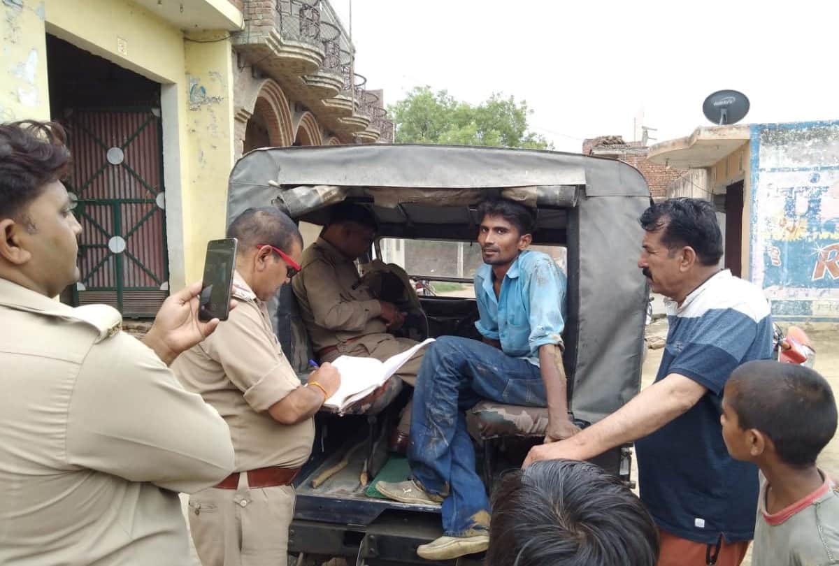 bulandshahr divyang both legs young brother killed elder by crushing him from brick hide in well