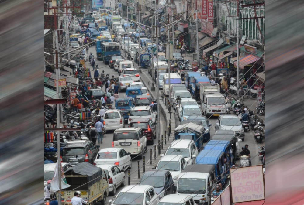 Heavy Traffic jam on dehradun all roads public face problem 