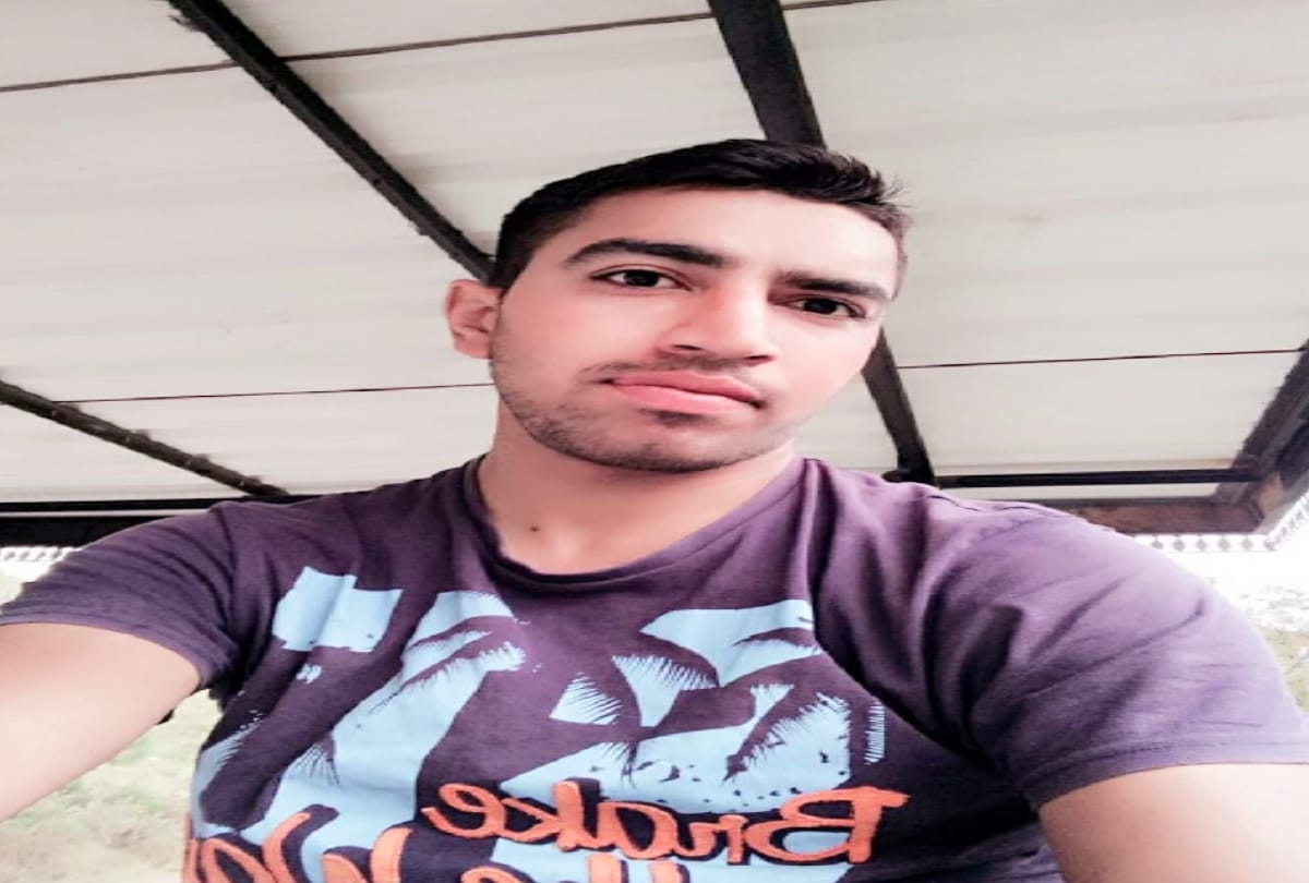 martyr Anil returned to his home three times for a five month old son