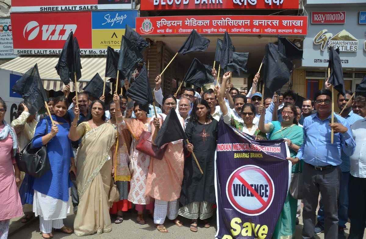 doctors on strike patient bothered in varanasi
