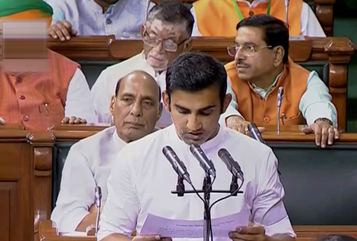 oath taking ceremony interesting stories of 17 lok sabha gambhir tweet poem others chant slogans