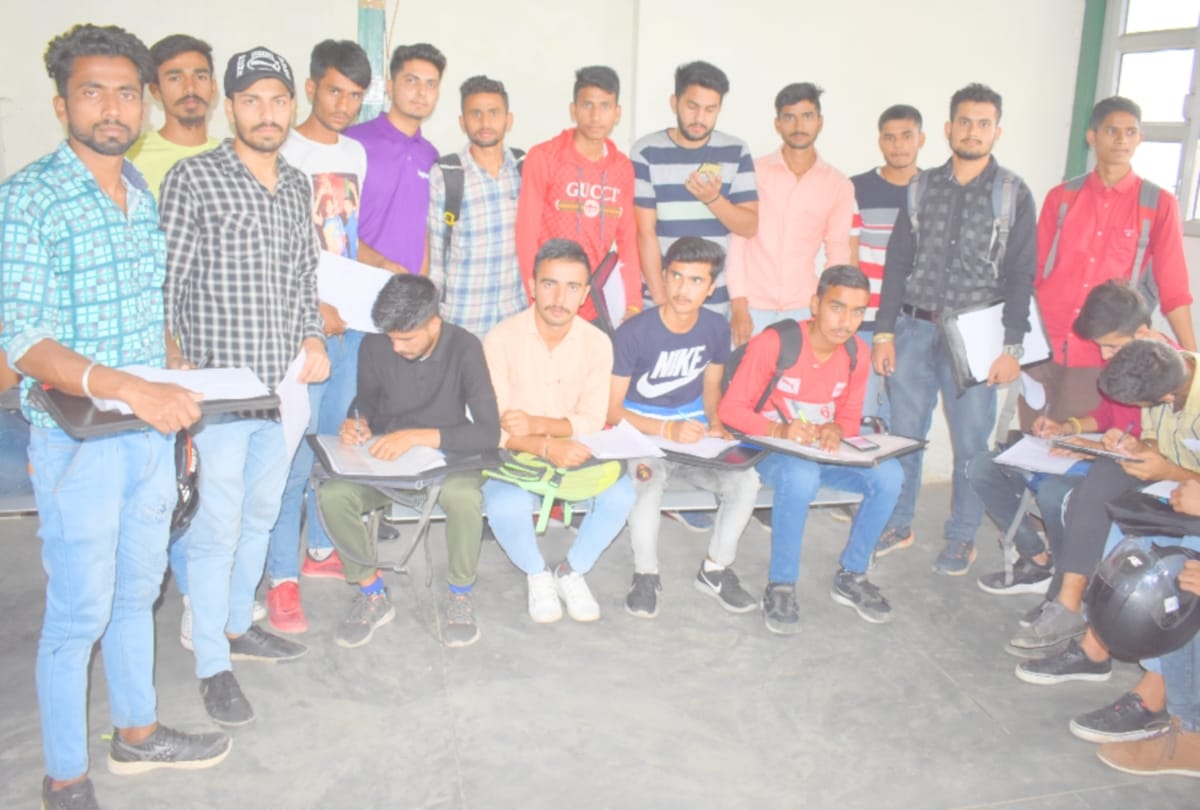 Youth Feared of scam in recruitment of Constable after application cancelled