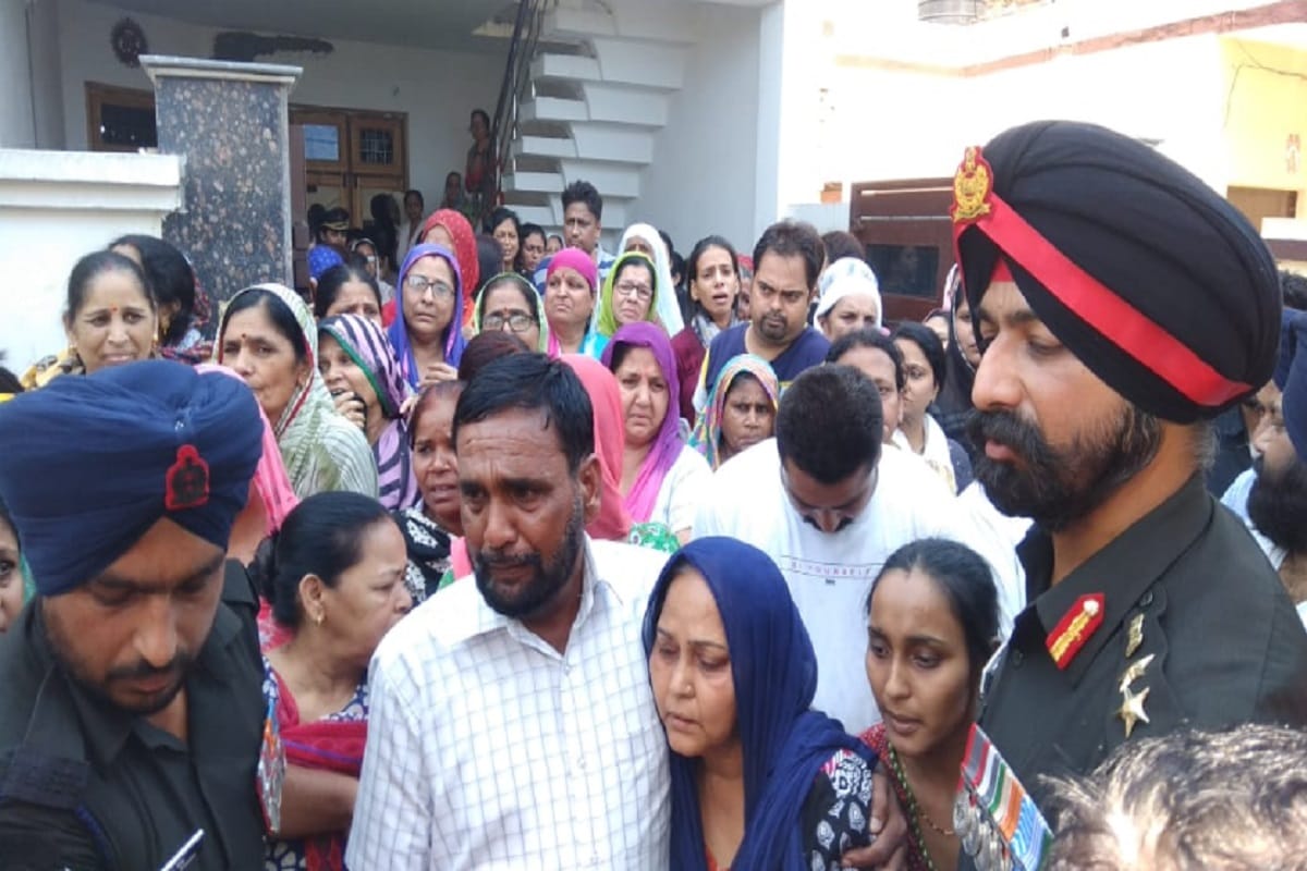 Shaheed Major Ketan Sharma never purchased sports shoes, he used to like army boots