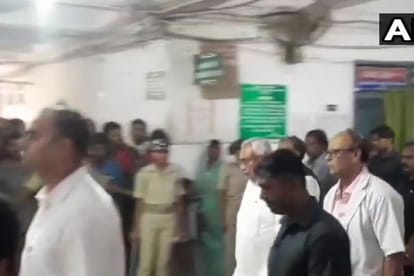 Nitish Kumar will visit SKMCH hospital today after death of children reaches to 128