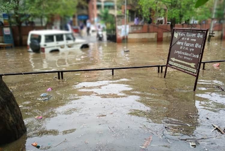 Weather Updates, Raining due to air cyclones in Punjab