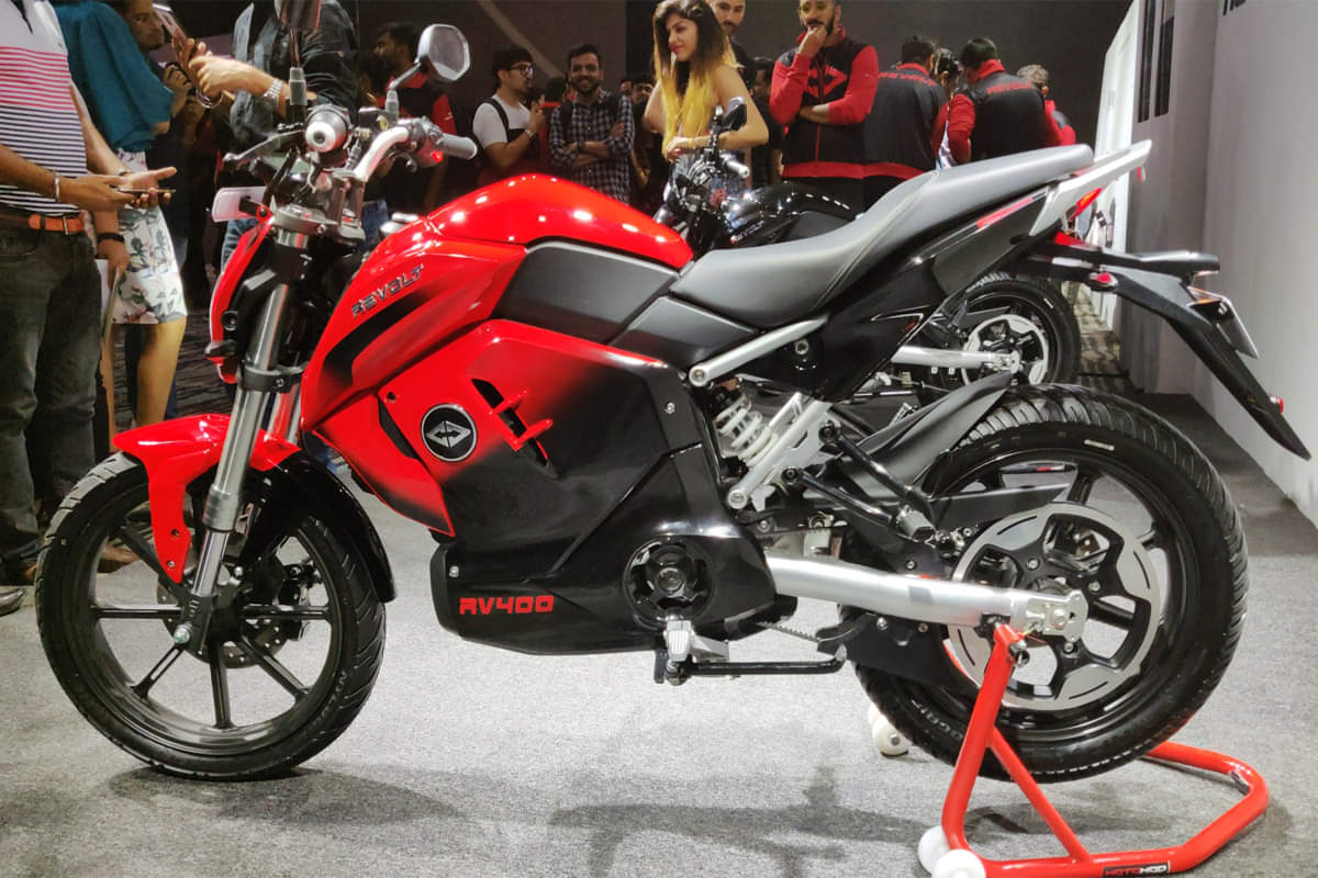 Revolt RV 400 Electric Bike RattanIndia backed Revolt Motors opens its first Dealership store in Lucknow in Uttar Pradesh