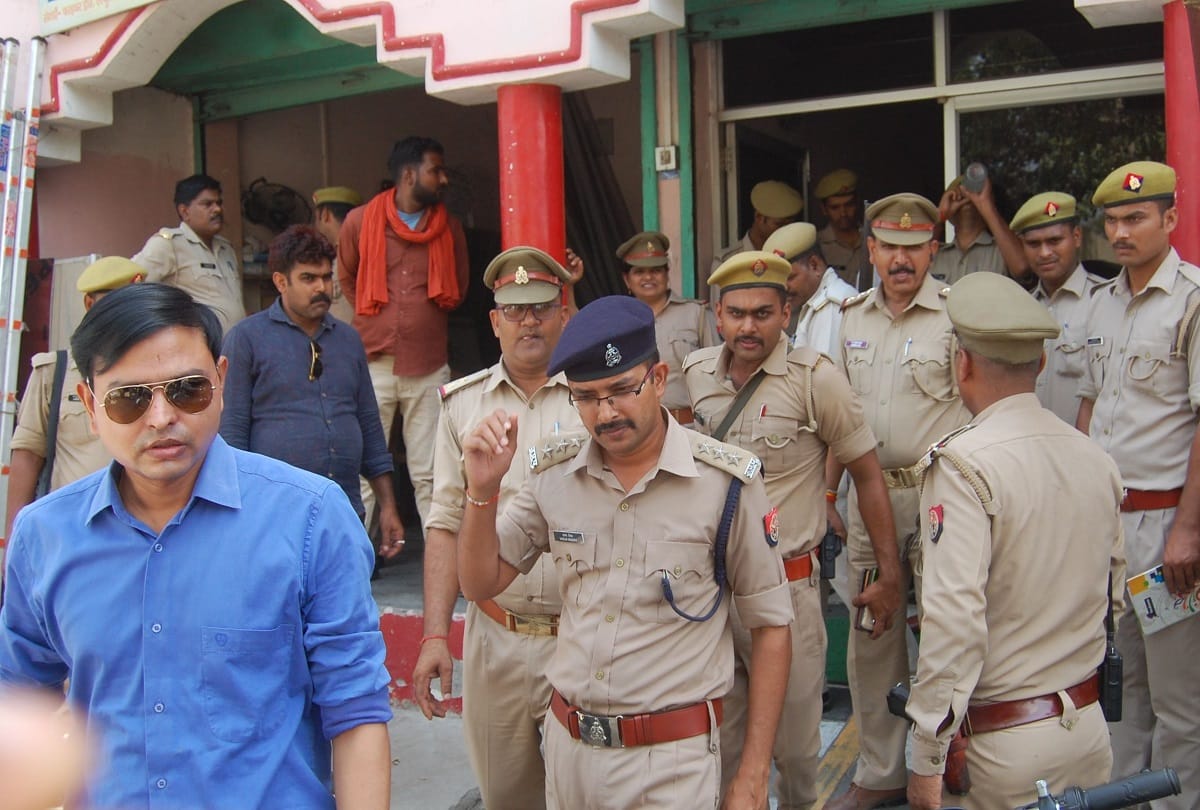 brothel racket case deoria police Questioned