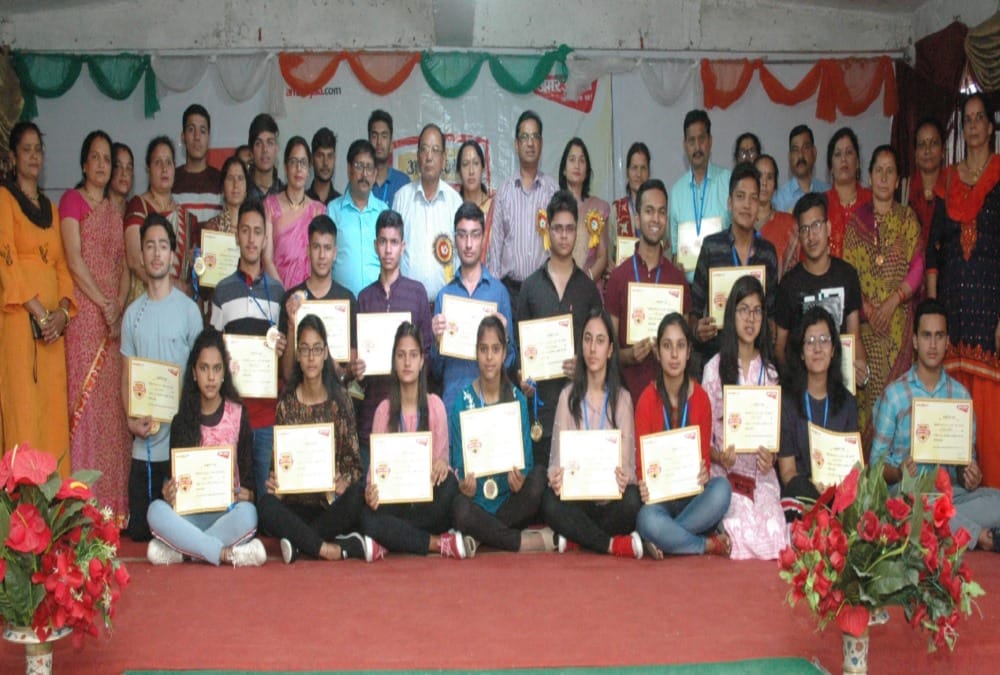 Amar ujala bhavishya jyoti samman 2019 in champawat and pithoragarh photos