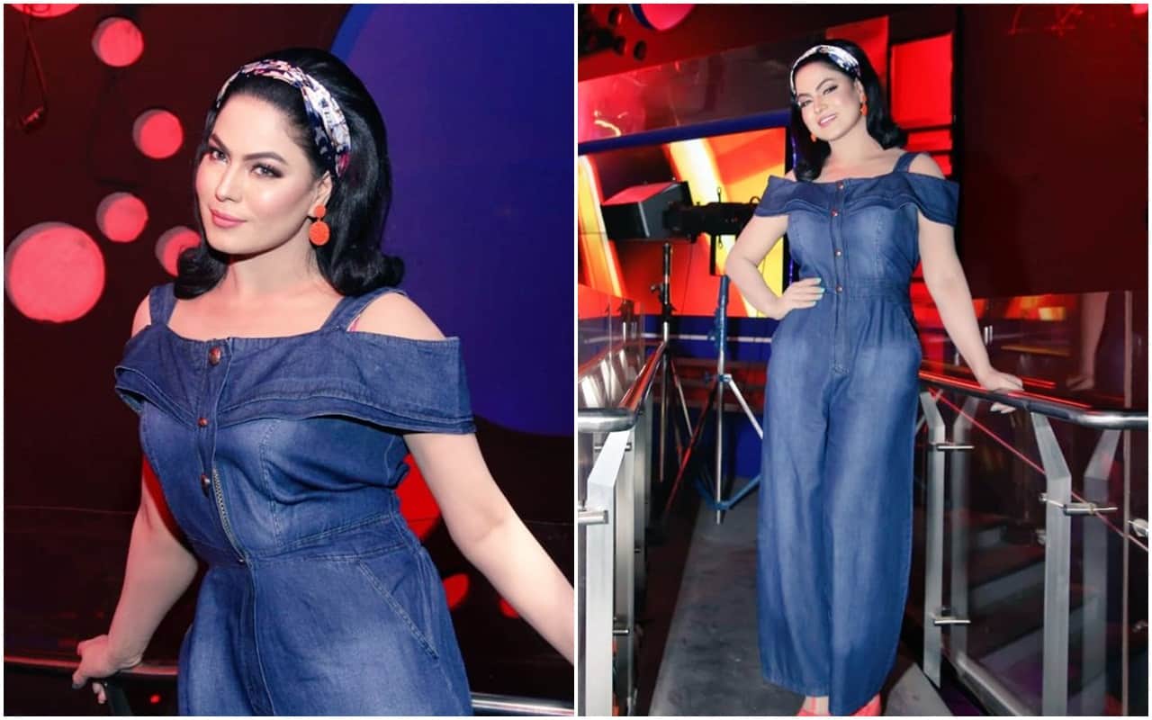 Pakistani Actress Veena Malik is getting troll her Viral video about jammu kashmir India