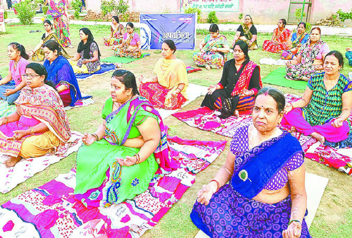 Aparajita 100 Million Smiles Yoga Camp held in mathura