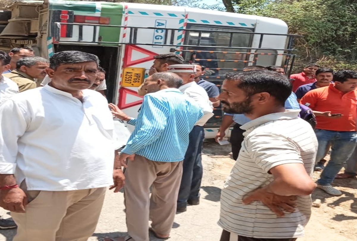 hrtc bus accident in mandi himachal