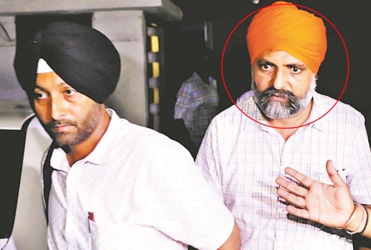 Assistant Transport Officer arrested while accepting bribe in Chandigarh