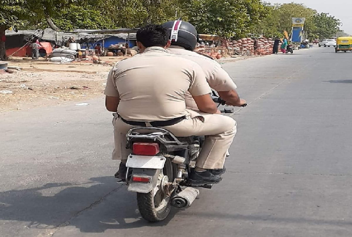 faridabad news policeman was running bike without helmet DGP challaned