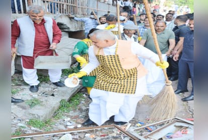 himachal governor acharya devvrat participated in Cleanliness campaign at shimla
