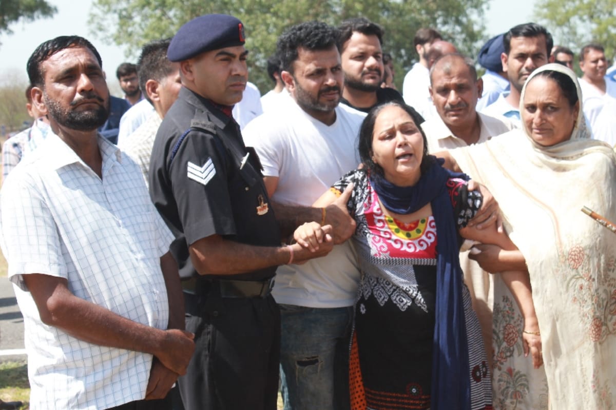 everyone got emotional on Funeral of Major ketan sharma Martyred