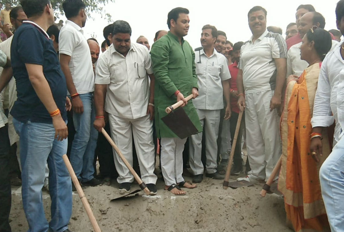 revival of boodhi ganga soron by DM Chandra Prakash Singh