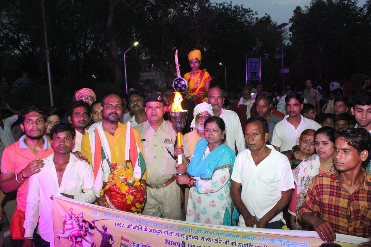 jhansi salute for rani laxmibai