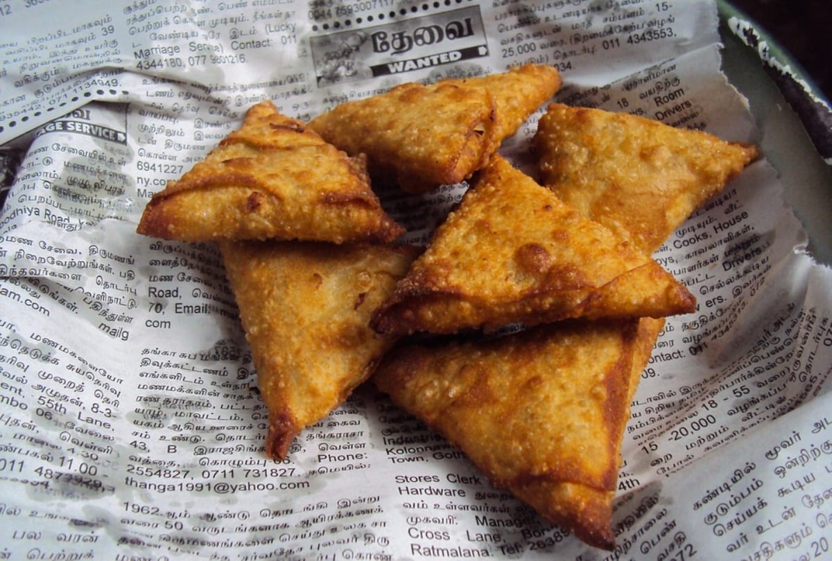 samosa origin interesting facts and stories