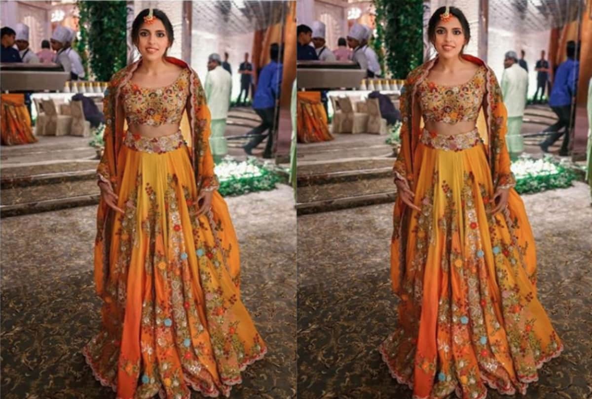 Shloka Mehta looks drop dead gorgeous in floral yellow lehenga