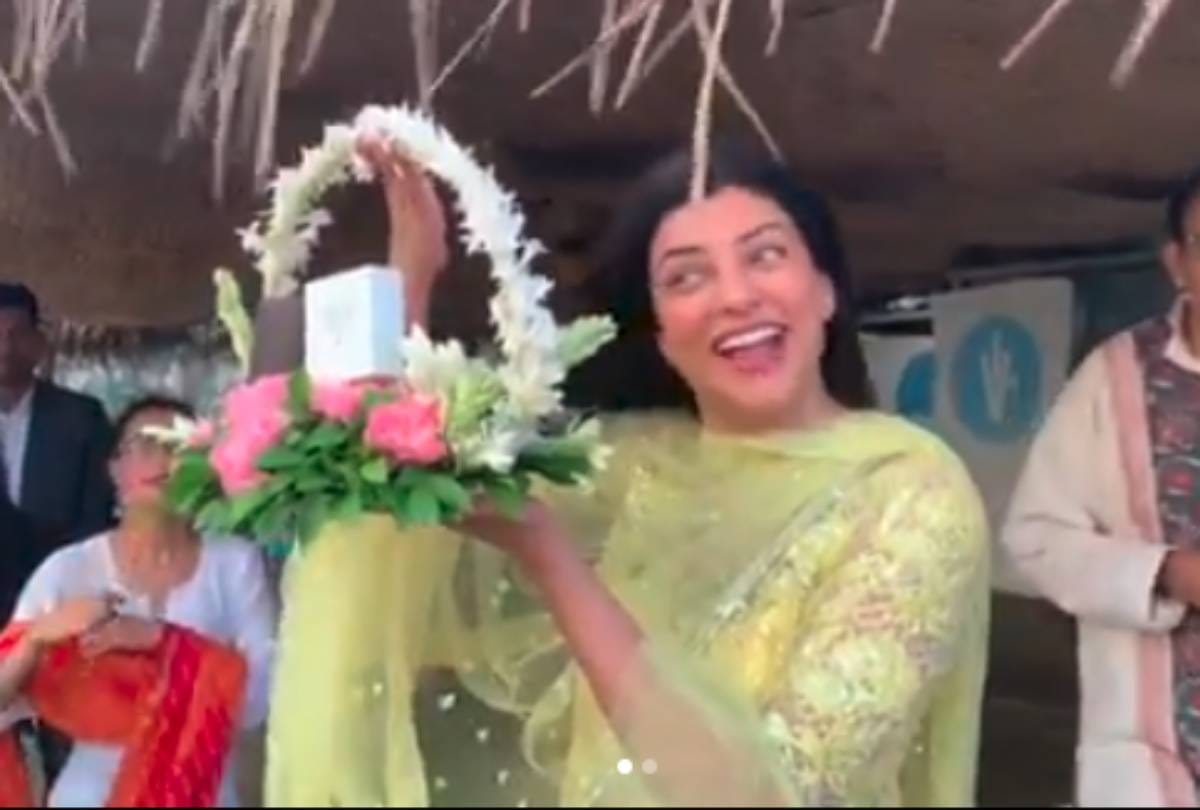 sushmita sen share her brother rajeev sen engagement video and photo with rohman shawl