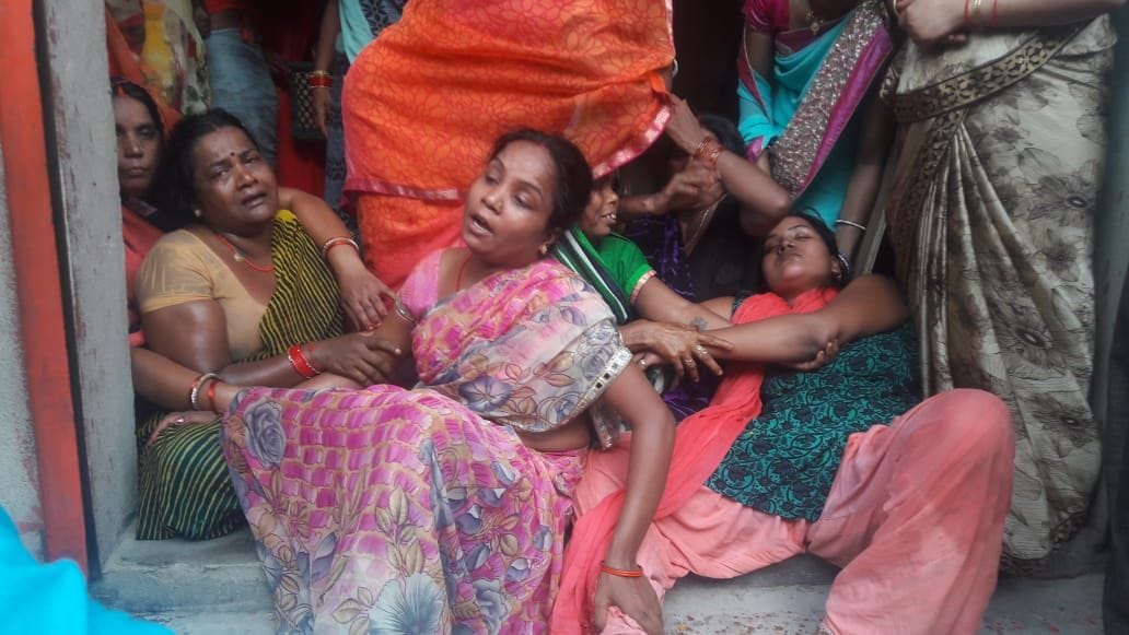 टैक्टर से बाइक की टक्कर दो दोस्तों की मौत