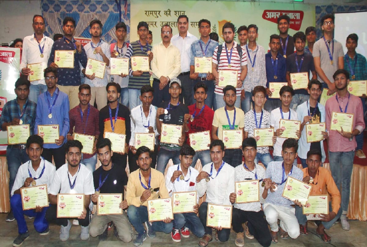 Amar Ujala Bhavishya Jyoti Samman 2019 at Rampur Moradabad on 20th June