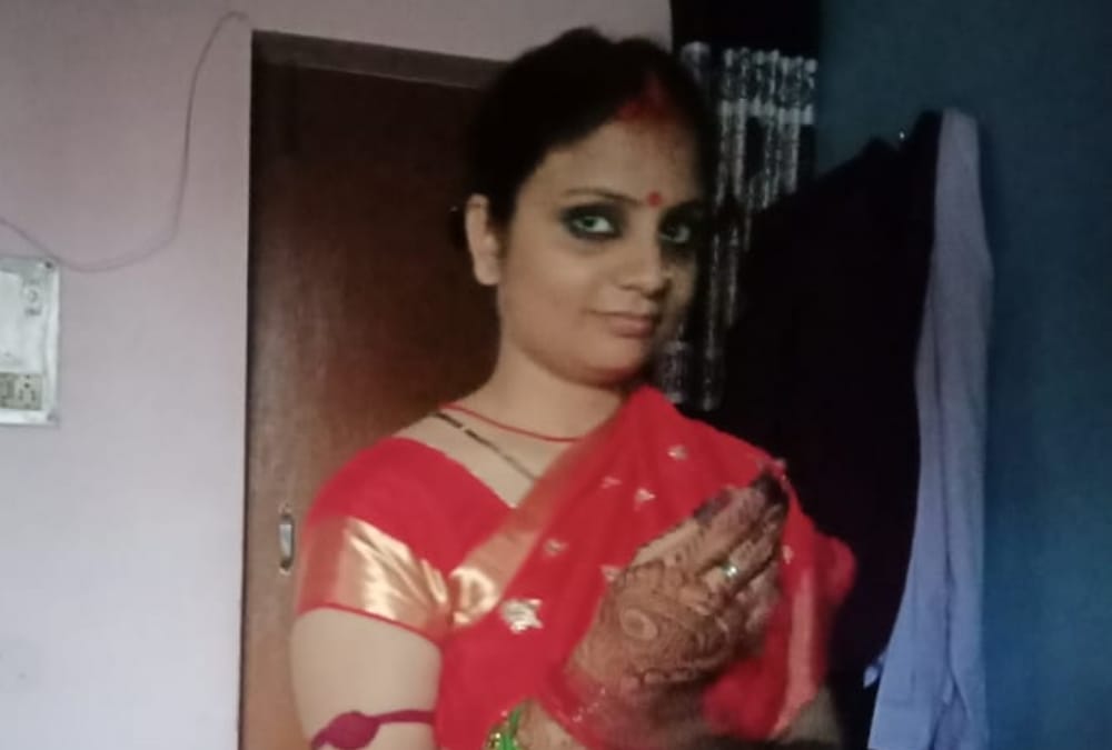 A histrysheeter shoots his wife in Lucknow.