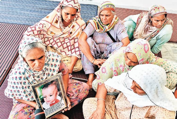 Fatehveer Singh Died in Borewell at Sangrur, Family Interview