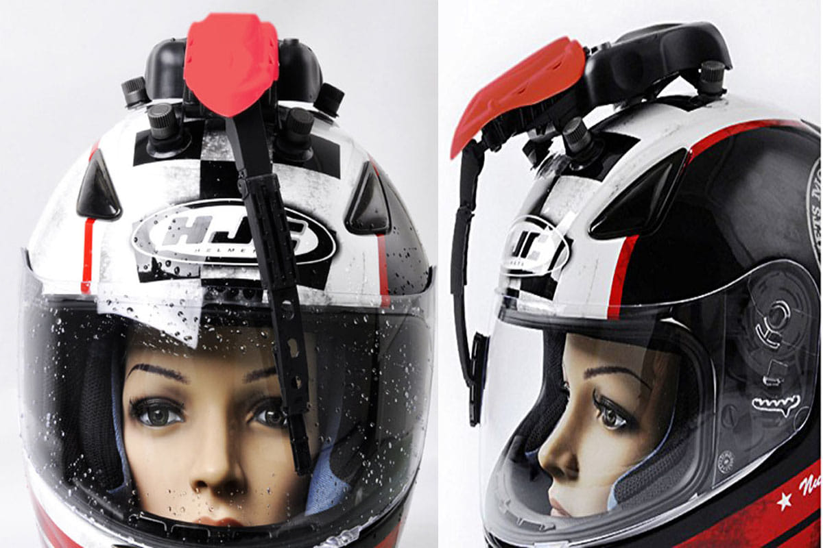 Wiper is now available in helmets no trouble during rain