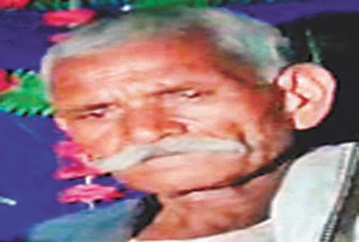 The elderly was killed by brick