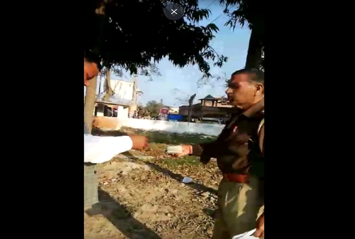 Policemen taking bribe videos viral in Gorakhpur