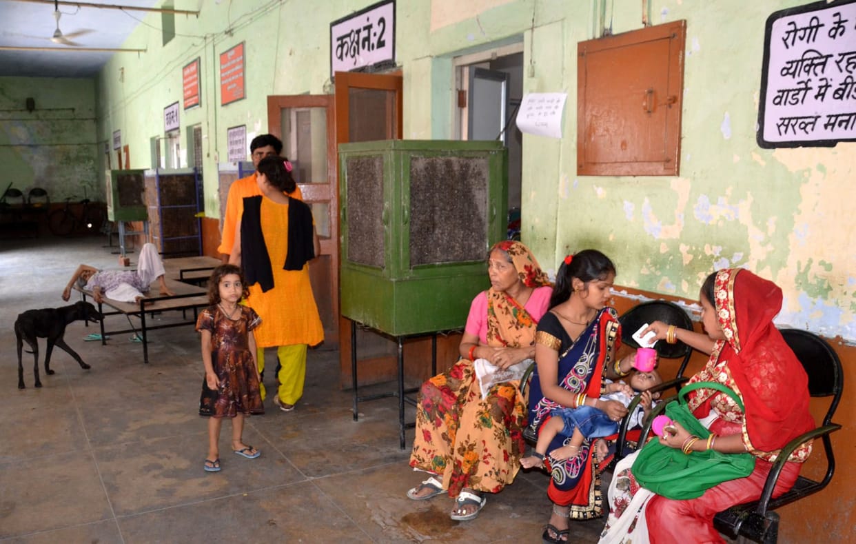 Aligarh Distric Hospital Malkhan singh